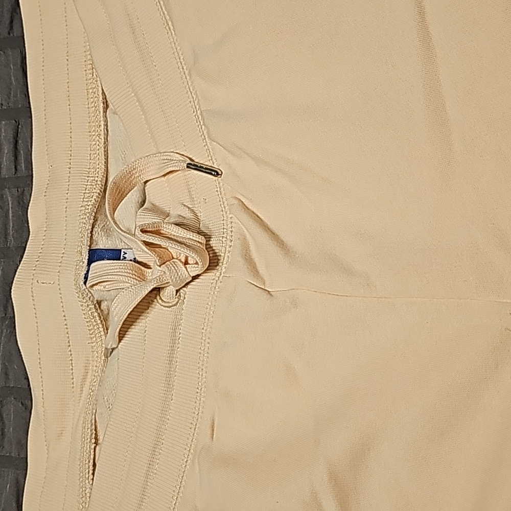 Old Navy sweat pants. Cream colored size XXL